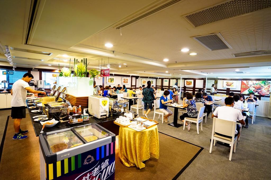โรงแรมแคมบริด์จไทนาน ไถหนาน ภายนอก รูปภาพ
